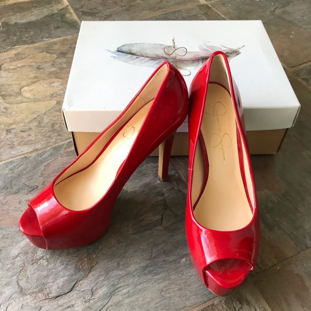 👠 Jessica Simpson Bright Red Pumps 👠